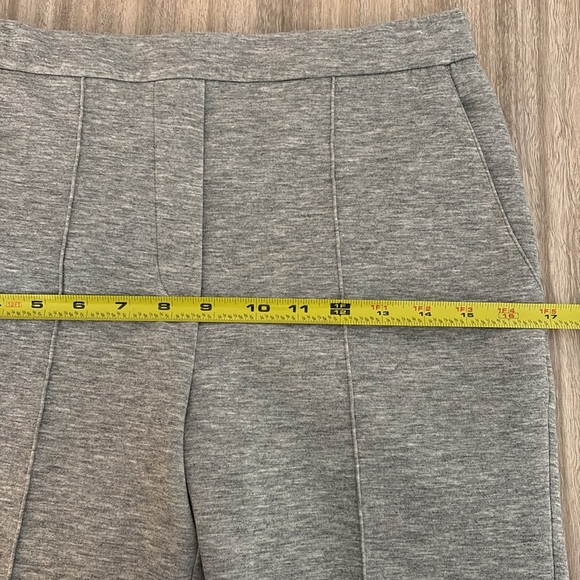 St. John Gray Casual Soft Sweatshirt Legging Pull On Pants XS - Picture 10 of 12